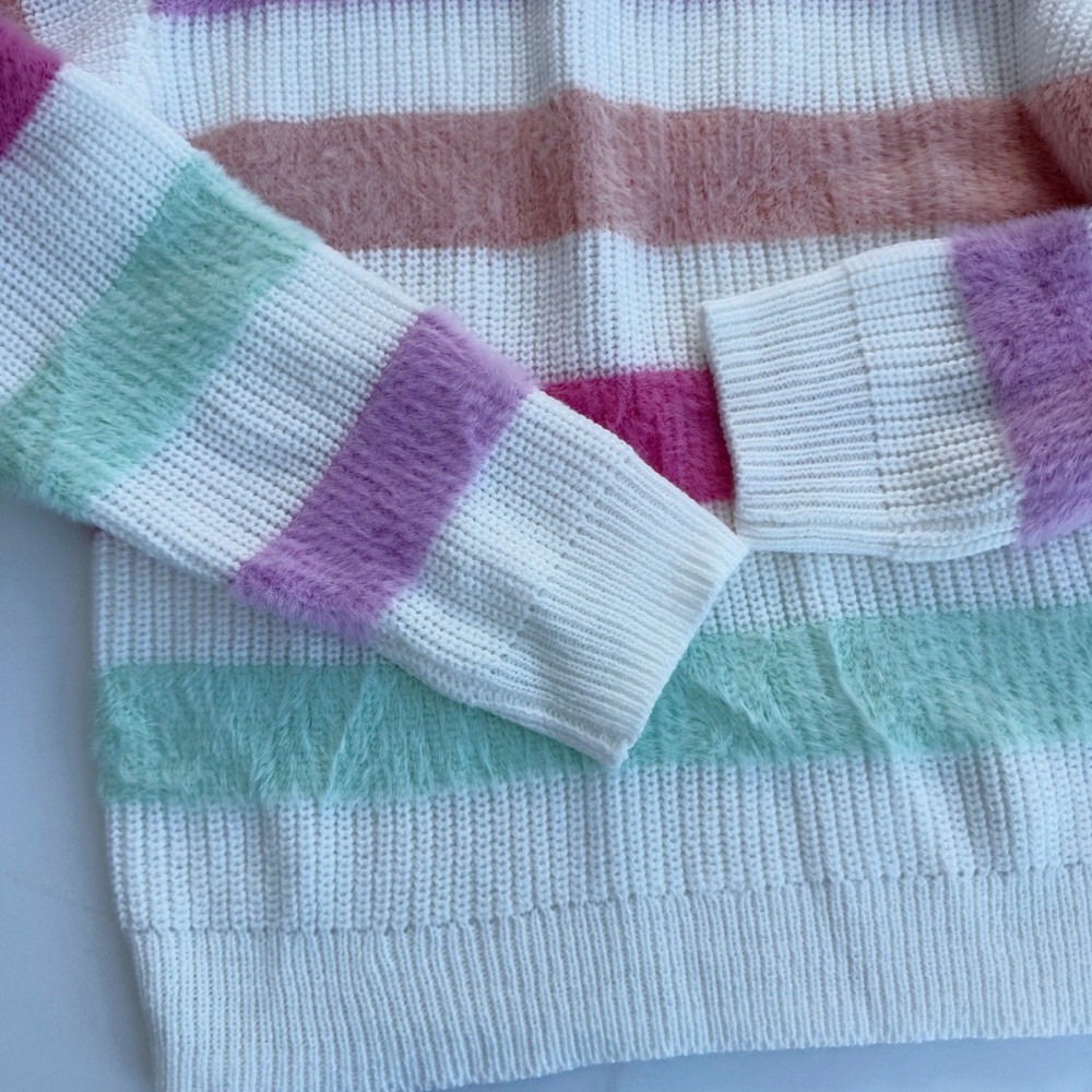 Epic Threads Sweater - Picture 2 of 8